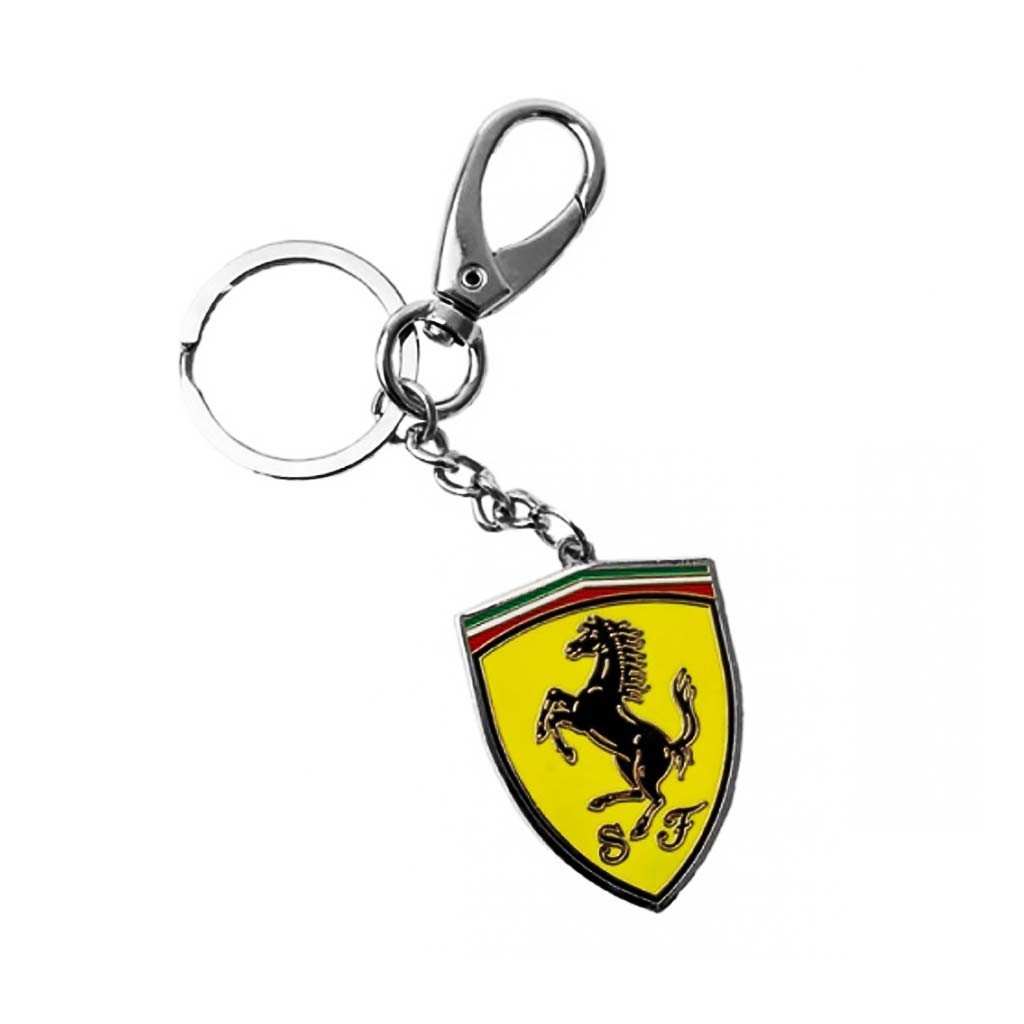 Брелок Ferrari - атрибутика Формулы 1 для фанатов команды