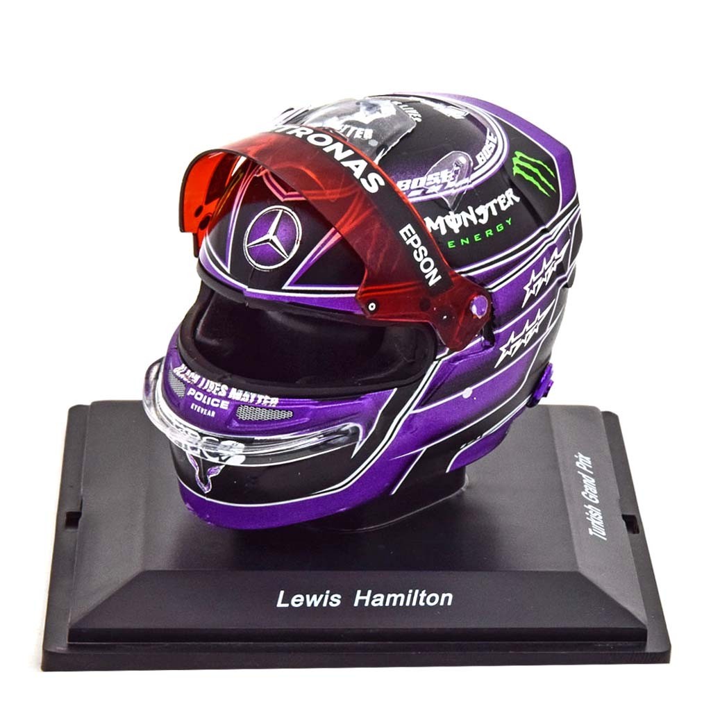 Копия шлема Mercedes AMG Petronas GP Türkei – 7 Times World Champion 2020 Lewis Hamilton 1:5
