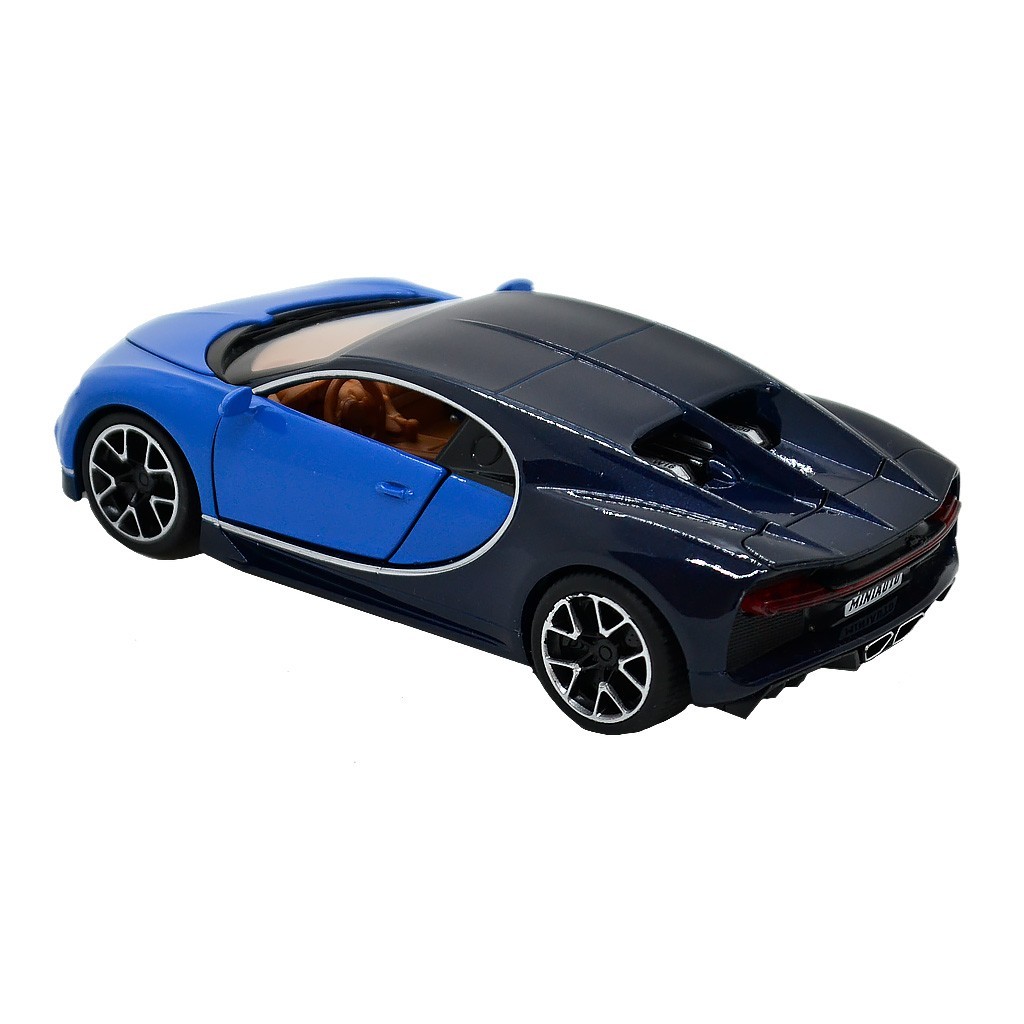 Модель Bugatti Veyron 1:32 - детальная коллекционная копия