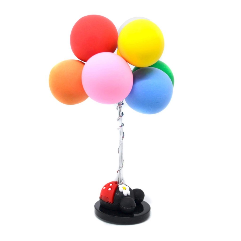 "Воздушные шарики" - фигурка на торпеду автомобиля
