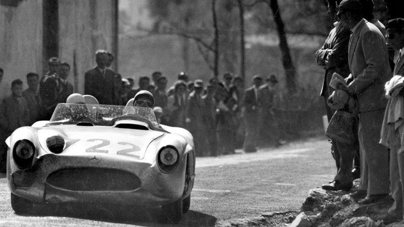 Стирлинг Мосс на Mercedes в Mille Miglia