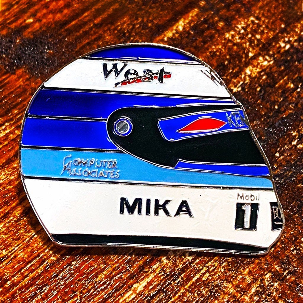 Пин-значок - шлем Mika Hakkinen F1 1998