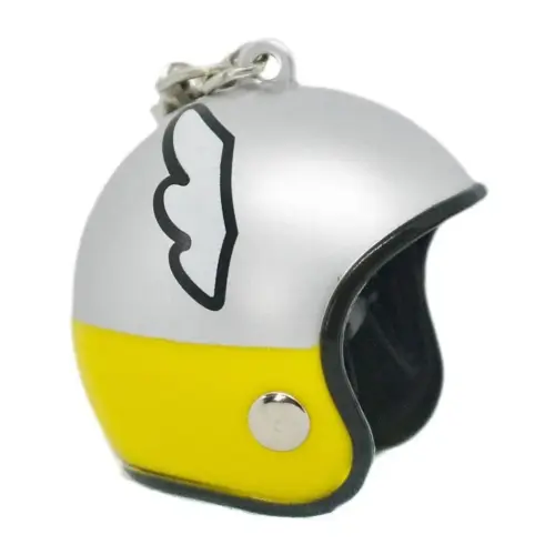 Гоночний шолом з крилами