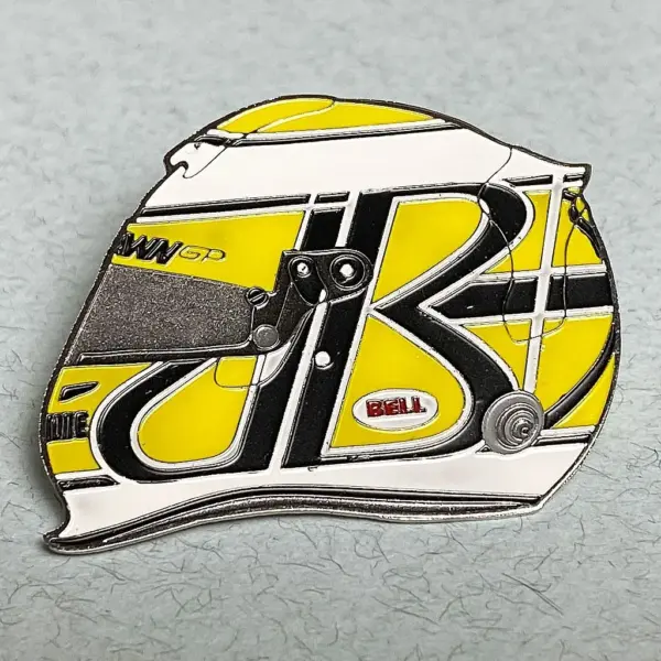 jenson_button_helmet_2009_f1.jpg Пін-значок - шолом Jenson Button F1 2009
