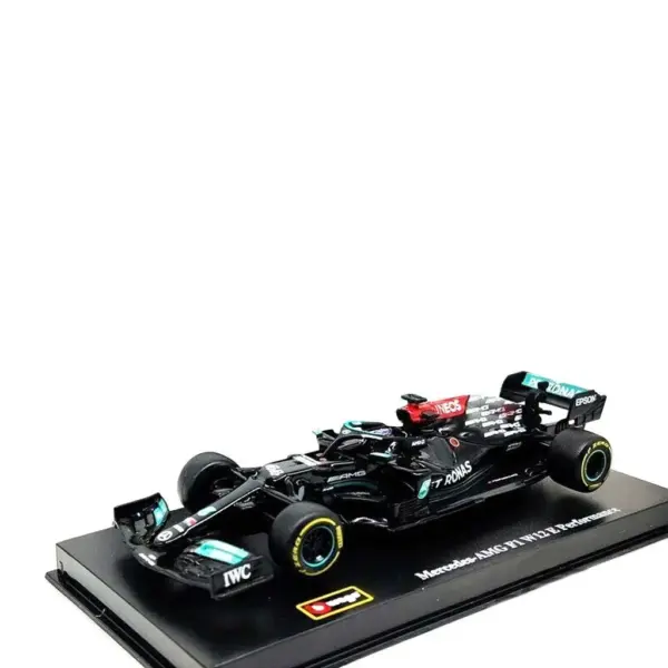 Модель боліда Mercedes AMG F1 W12 E Performance #44 Hamilton 2021 – 1:43