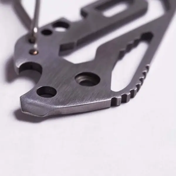 thumb_karabin_multitul_brelok_dlya_kluchej_foto_6.jpg Карабін мультитул 5 в 1