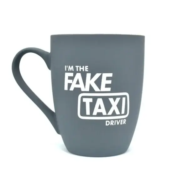 thumb_krugka_fake_taxi_seraya_2.jpg Я водій FAKE TAXI - GRAY