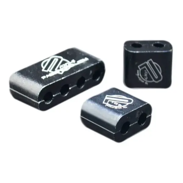 thumb_separator_provodov_zagiganiya_pasword_chernij_3.jpg Зажимний сепаратор ВВ провода свічок запалювання - PASSWORD.JDM (PSW.JDM/BLACK)