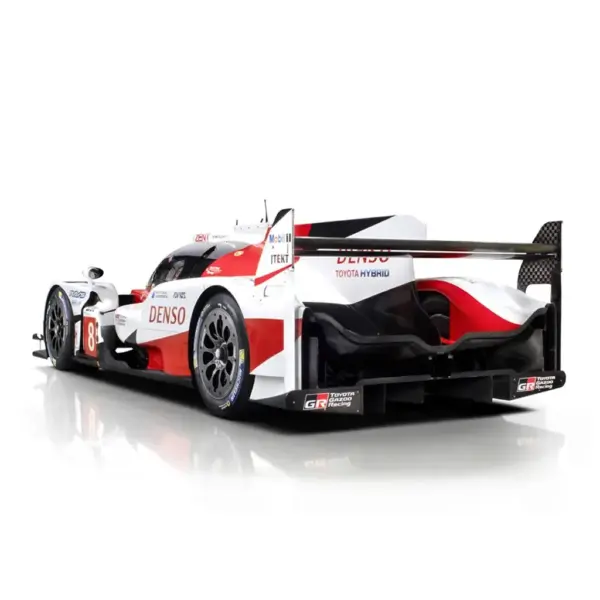 Модель Toyota TS050 Hybrid No.8, 24h Le Mans 2017 – 1:43